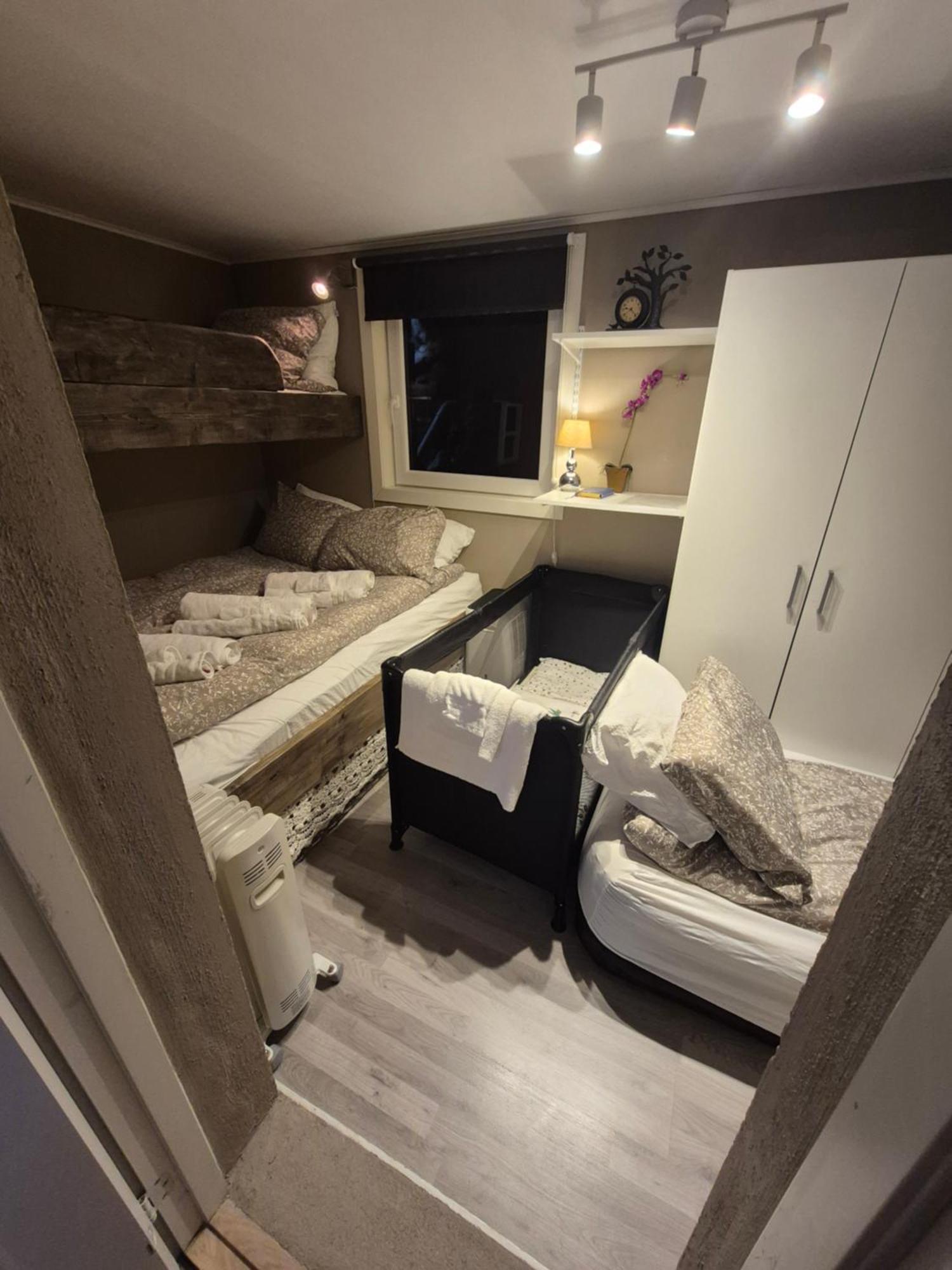 Mormors Basseng Appartement Kristiansand Buitenkant foto
